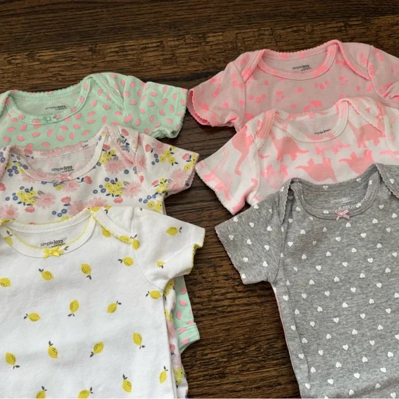 6-9 Month Baby Girl Bodysuit and Footies Bundle - Picture 3 of 5